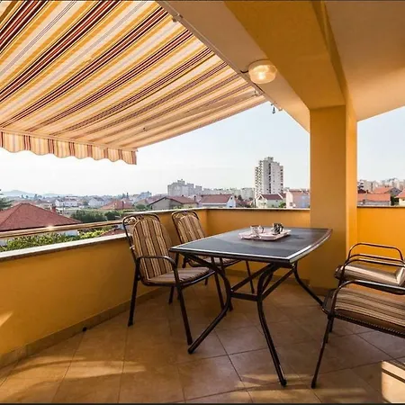 Dijana Апартаменты