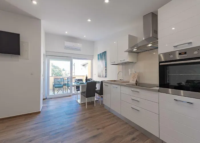 アパート Dijana *